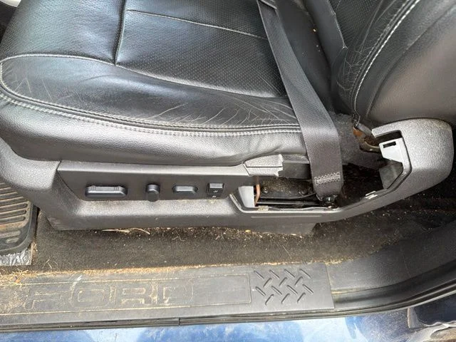 Used 2013 Blue Ford Lariat image 7