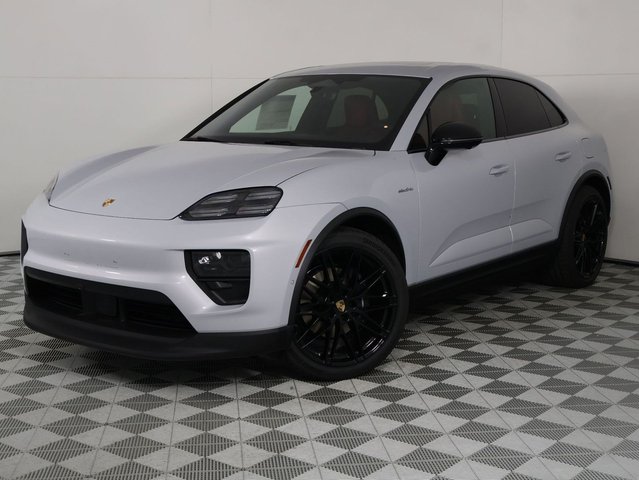2026 Porsche Macan Electric 