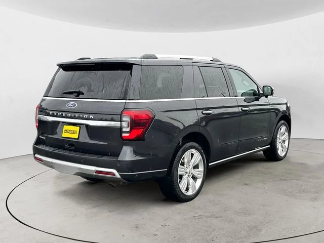 Used 2024 Gray Ford Platinum image 5