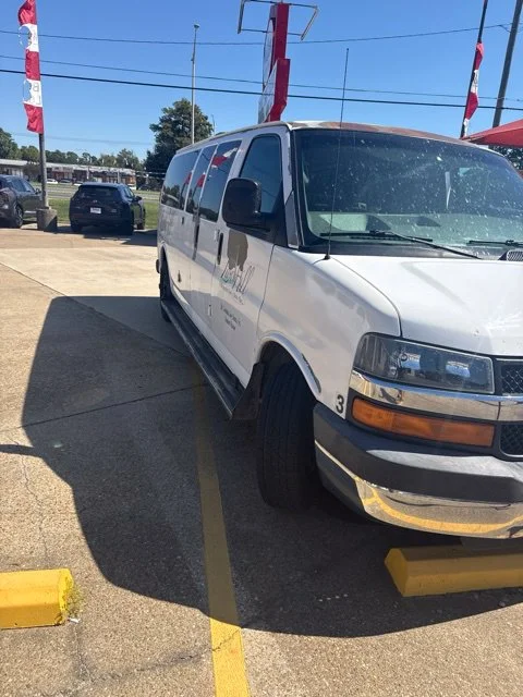 Used 2008 Summit White Chevrolet LS image 3