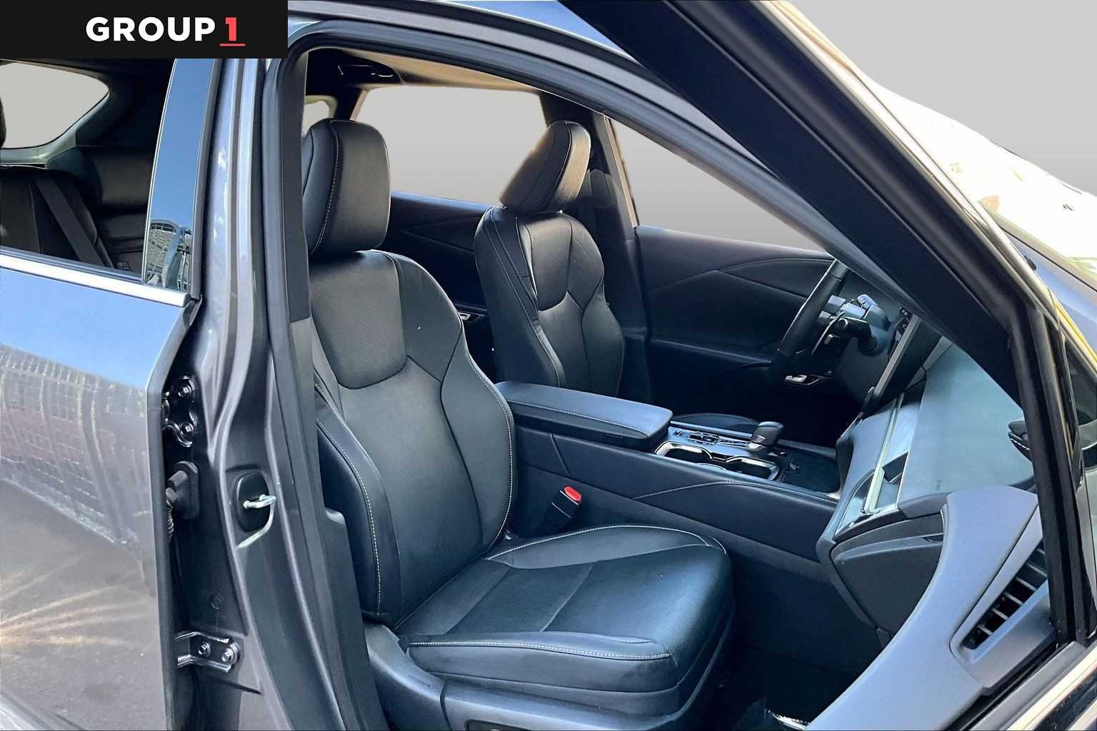 Used 2023 Nebula Gray Pearl Lexus Premium Plus image 9