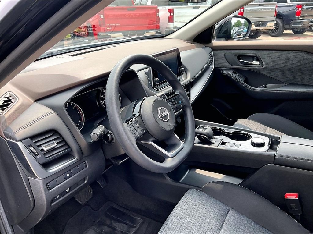Used 2023 Black Nissan SV image 8