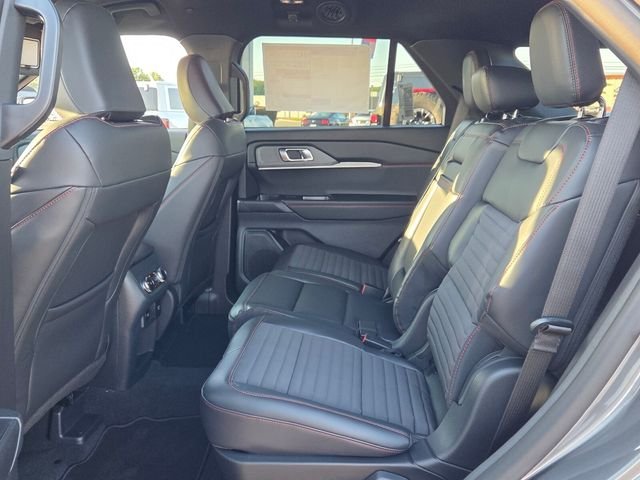 New 2026 Carbonized Gray Metallic Ford ST-Line image 13