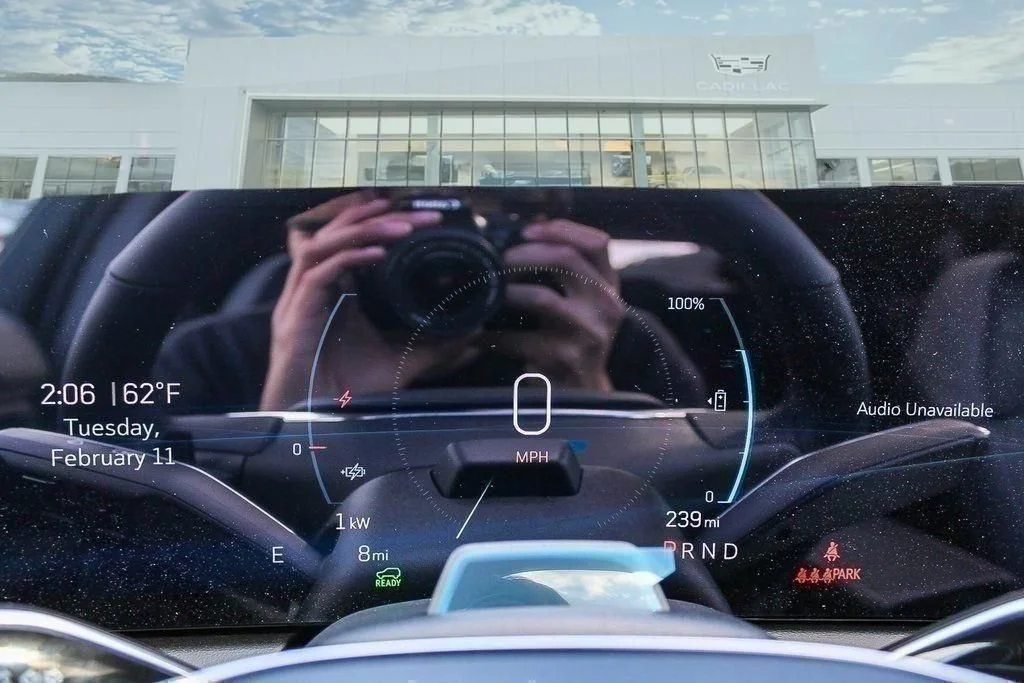 2025 Cadillac OPTIQ Sport 1 - Photo 7
