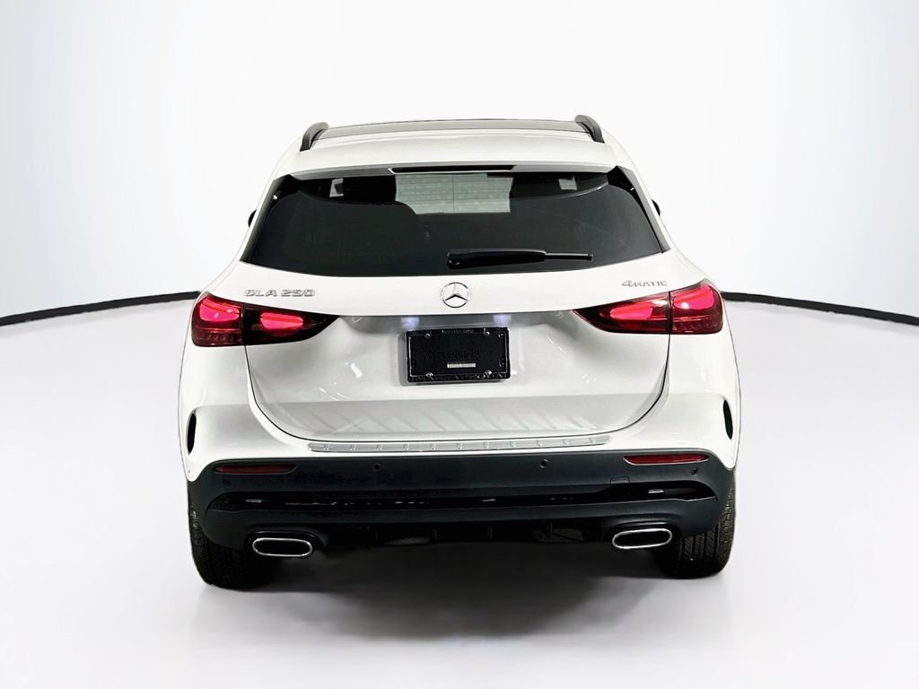 New 2026 Polar White Mercedes-Benz GLA 250 image 6