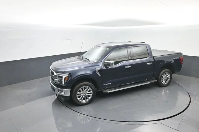 Used 2024 Blue Metallic Ford Lariat image 28