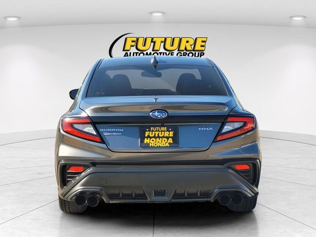 Used 2022 Gray Subaru Base image 8