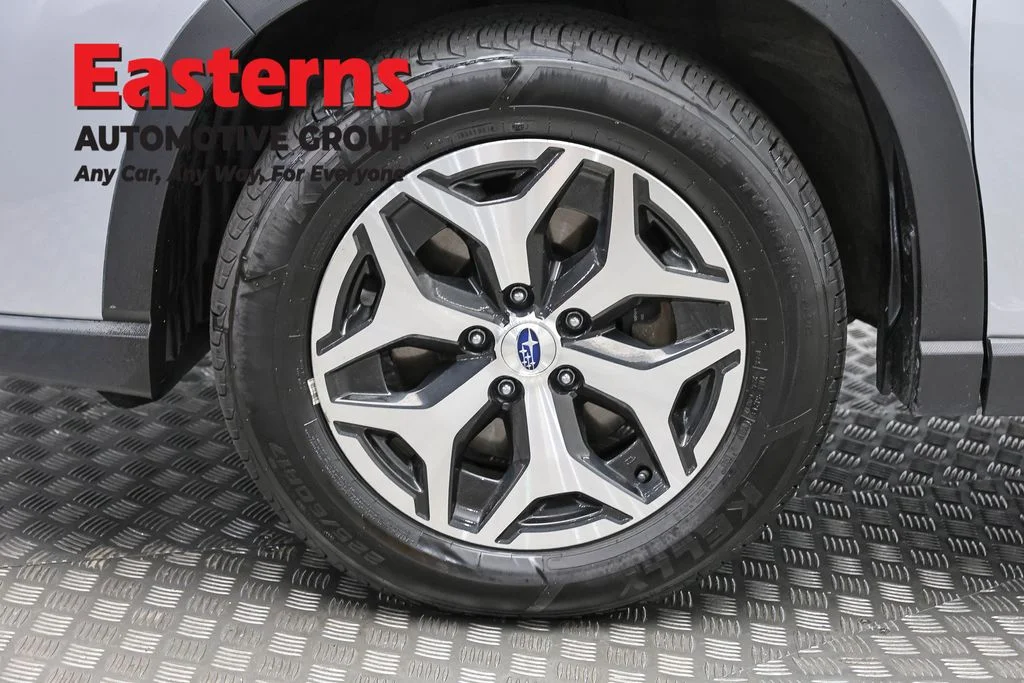Used 2022 Silver Subaru Premium image 35