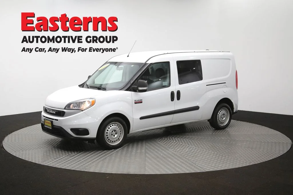 Used 2022 White Ram Base image 54