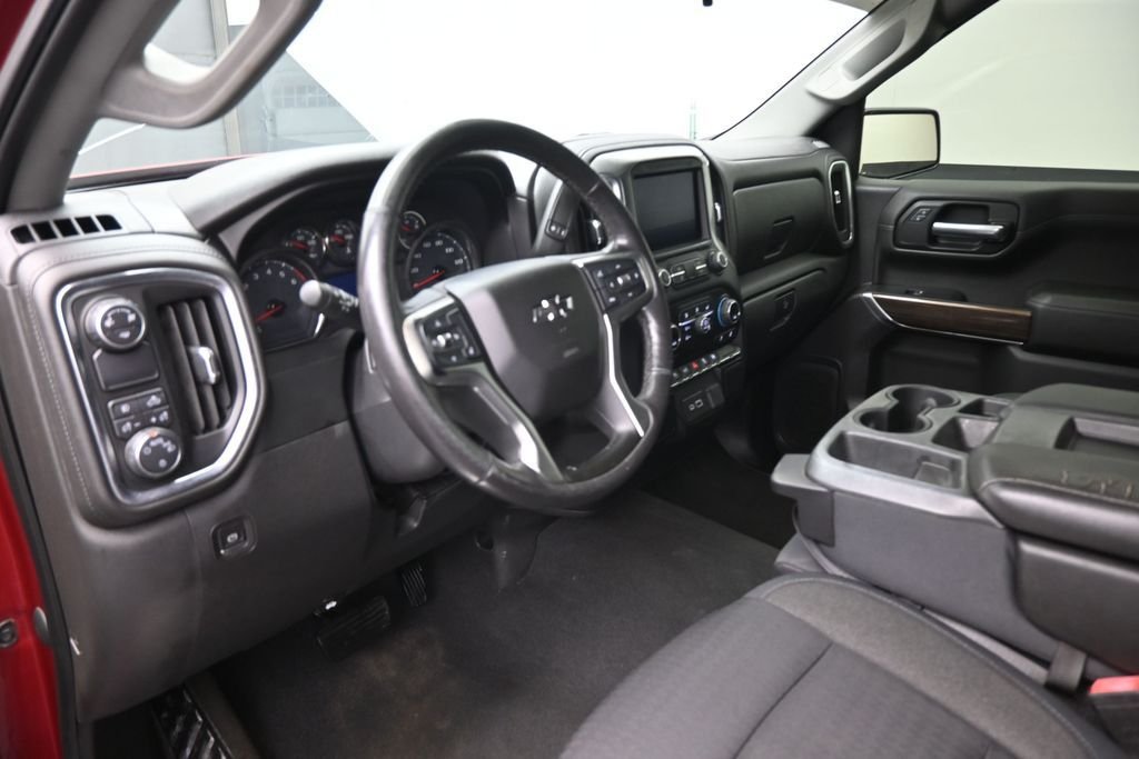 Used 2019 Red Chevrolet RST image 18