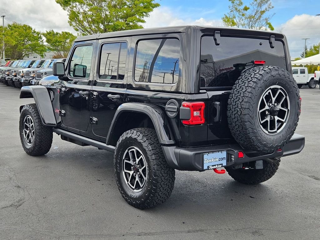 New 2026 Black Clear-Coat Exterior Paint Jeep Rubicon image 4