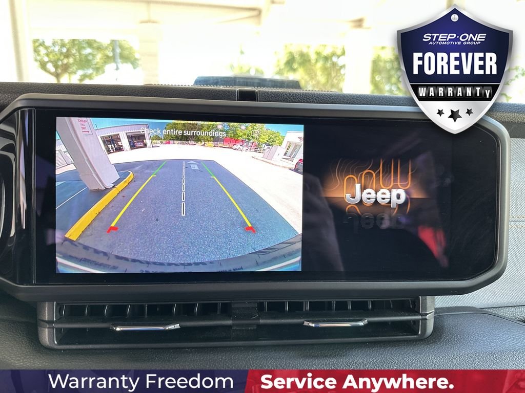Used 2025 White Jeep Sport S image 25