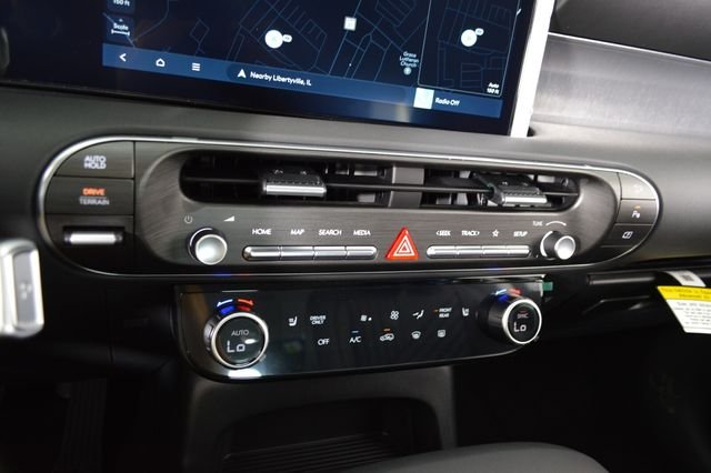 New 2026 White Hyundai SEL 8P image 39
