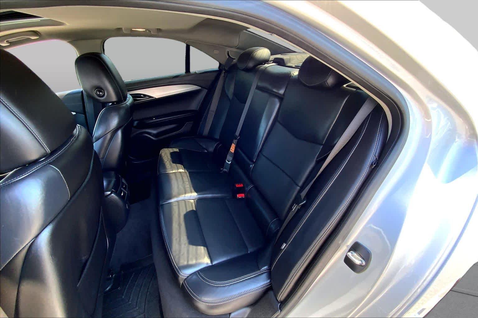 Used 2018 Radiant Silver Metallic Cadillac Premium Luxury RWD image 18