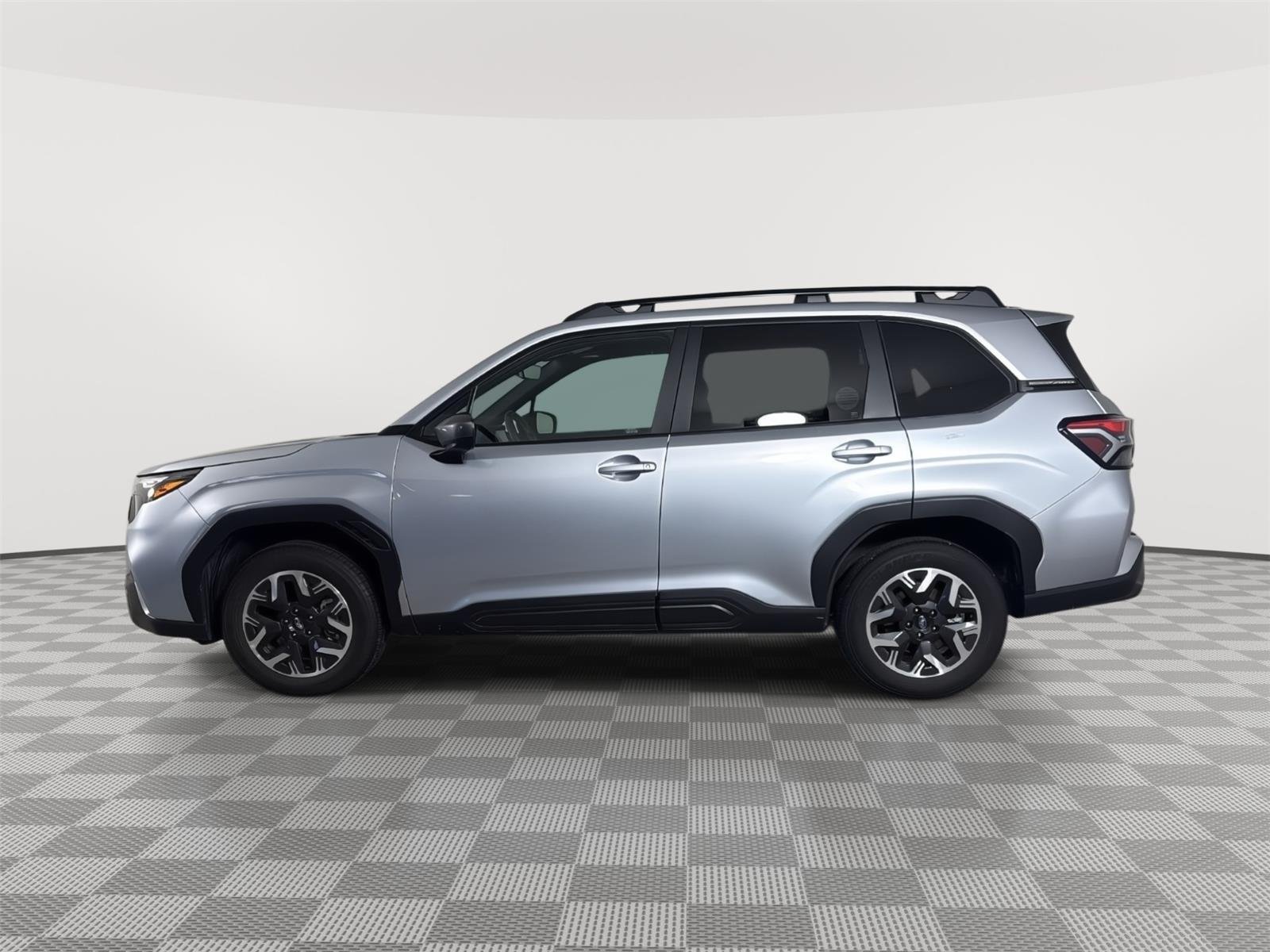Certified Used 2026 Ice Silver Metallic Subaru Premium image 4