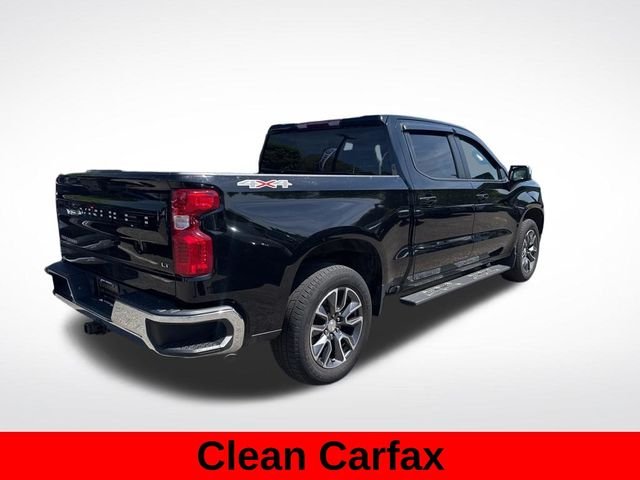 Used 2022 Black Chevrolet LT image 3