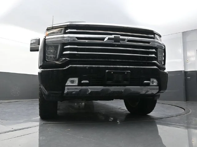 Used 2020 Black Chevrolet High Country image 32
