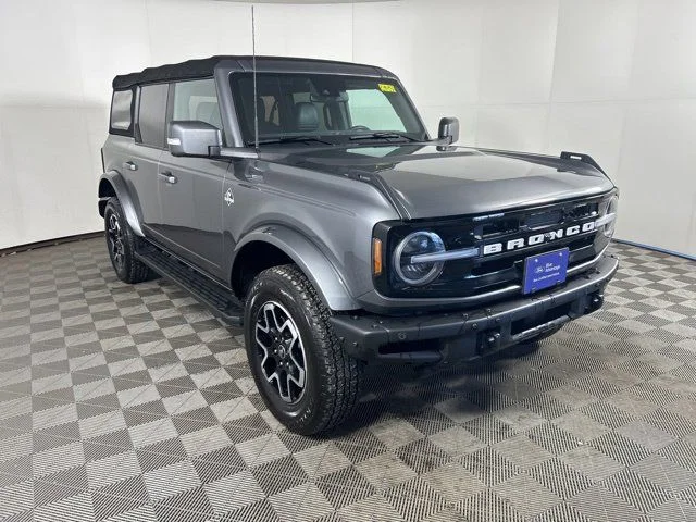 2022 Ford Bronco Outer Banks Advanced 4x4's photo