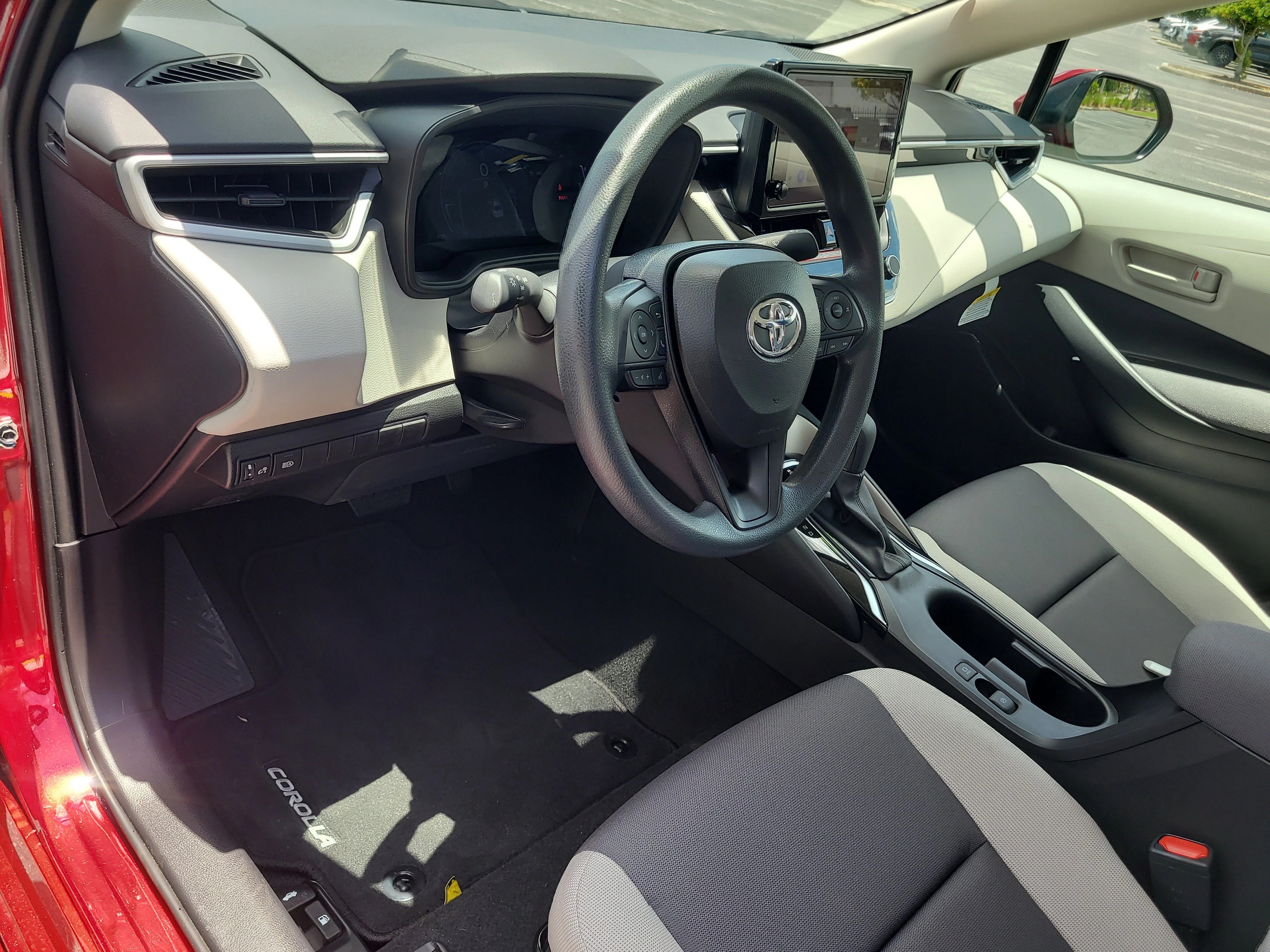 Certified Used 2026 Pearl Toyota LE image 17