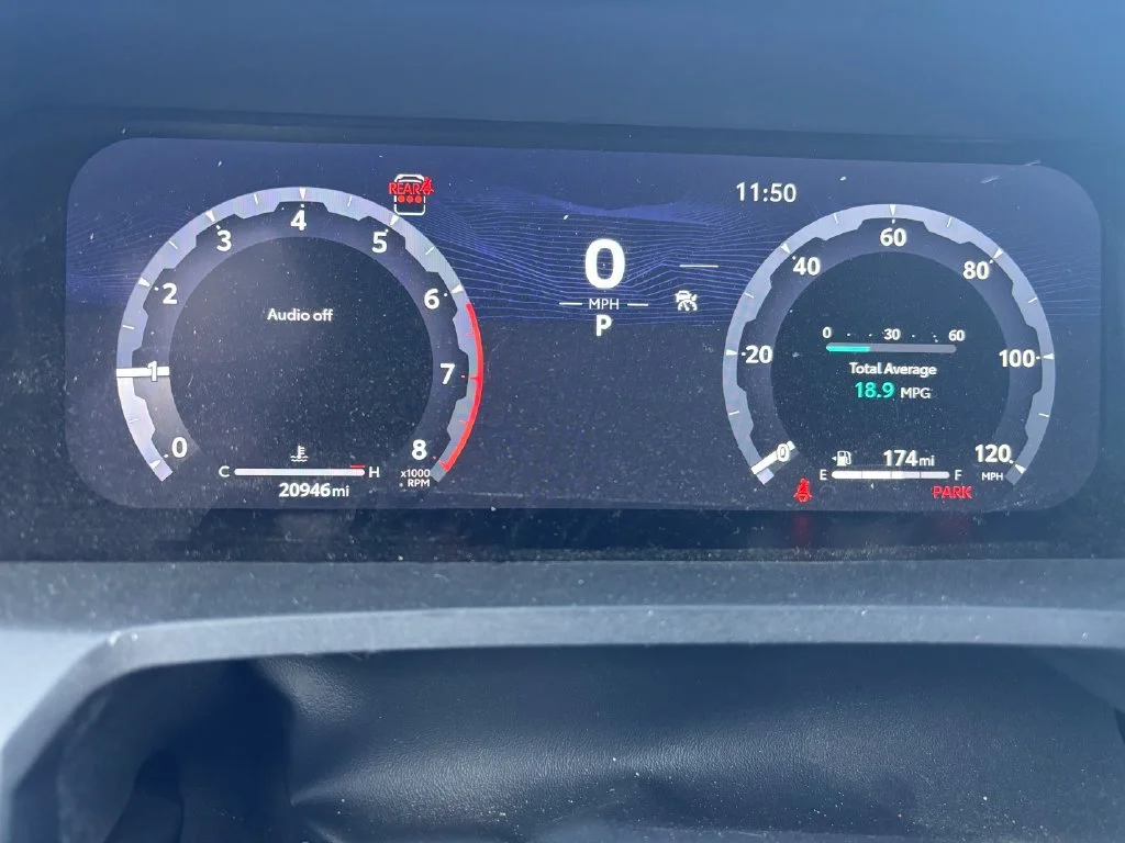 Used 2025  Toyota SR5 image 5