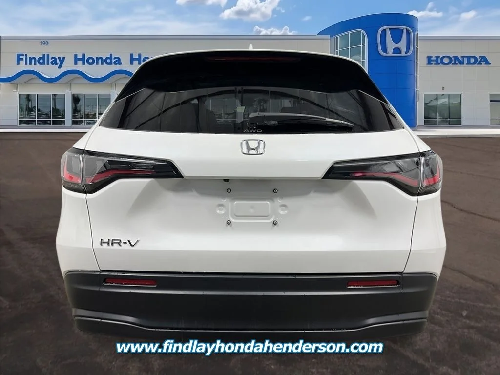 New 2027 Platinum White Pearl Honda LX image 4