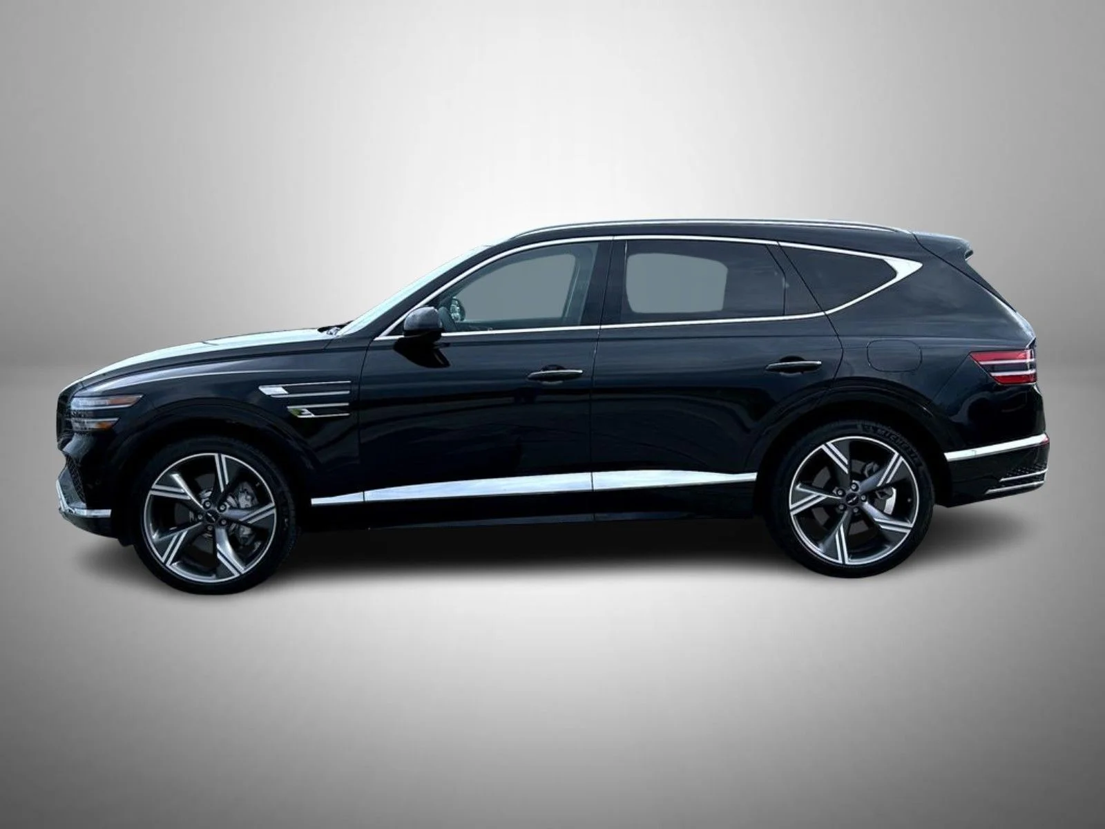 Certified Used 2025 Black Genesis 3.5T Prestige image 8