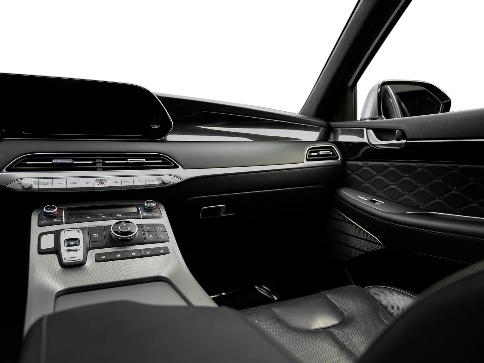 Used 2020 Silver Hyundai Limited image 42