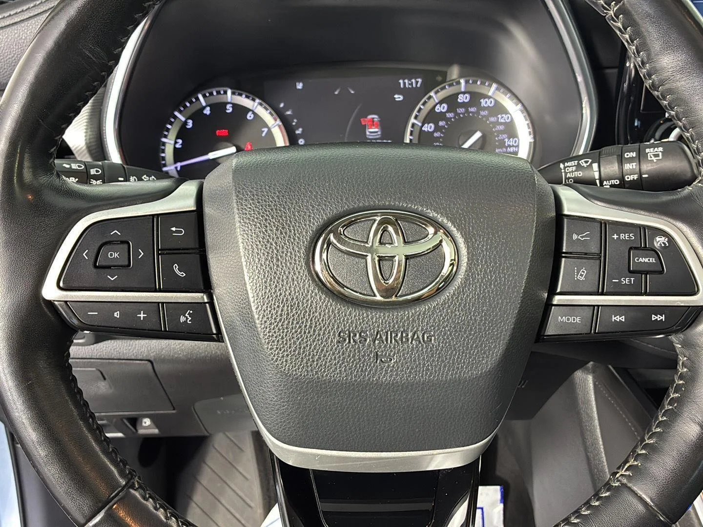 Used 2022 Celestial Silver Metallic Toyota Platinum image 42