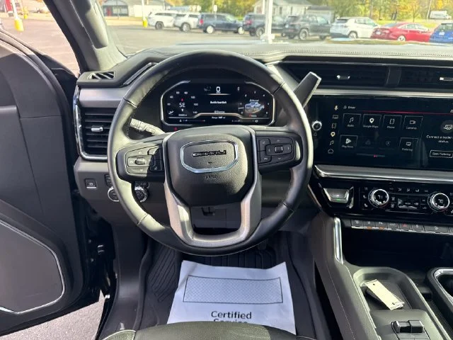 Used 2025 Onyx Black GMC Denali image 16