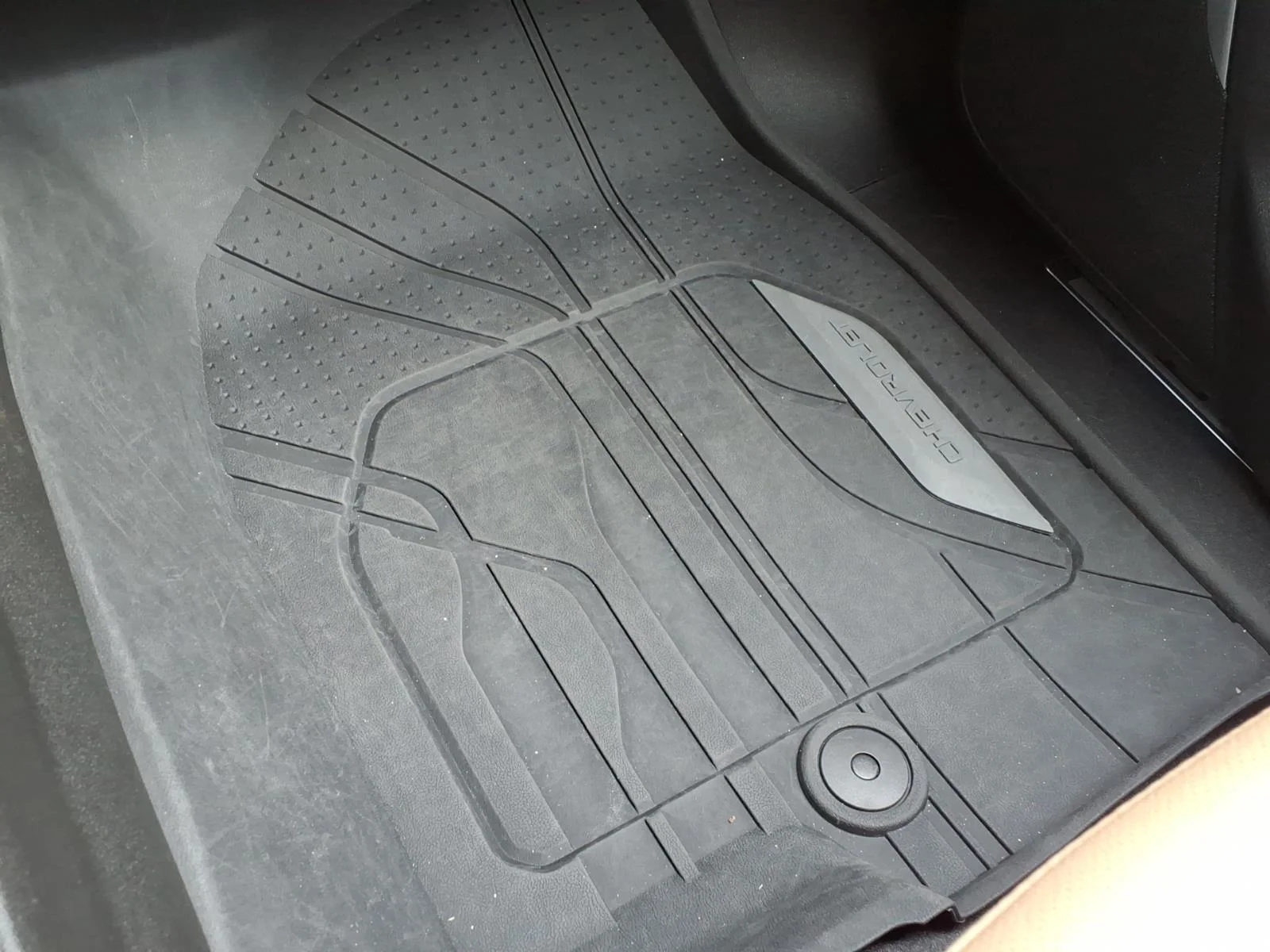 Used 2023 Summit White Chevrolet Premier image 37