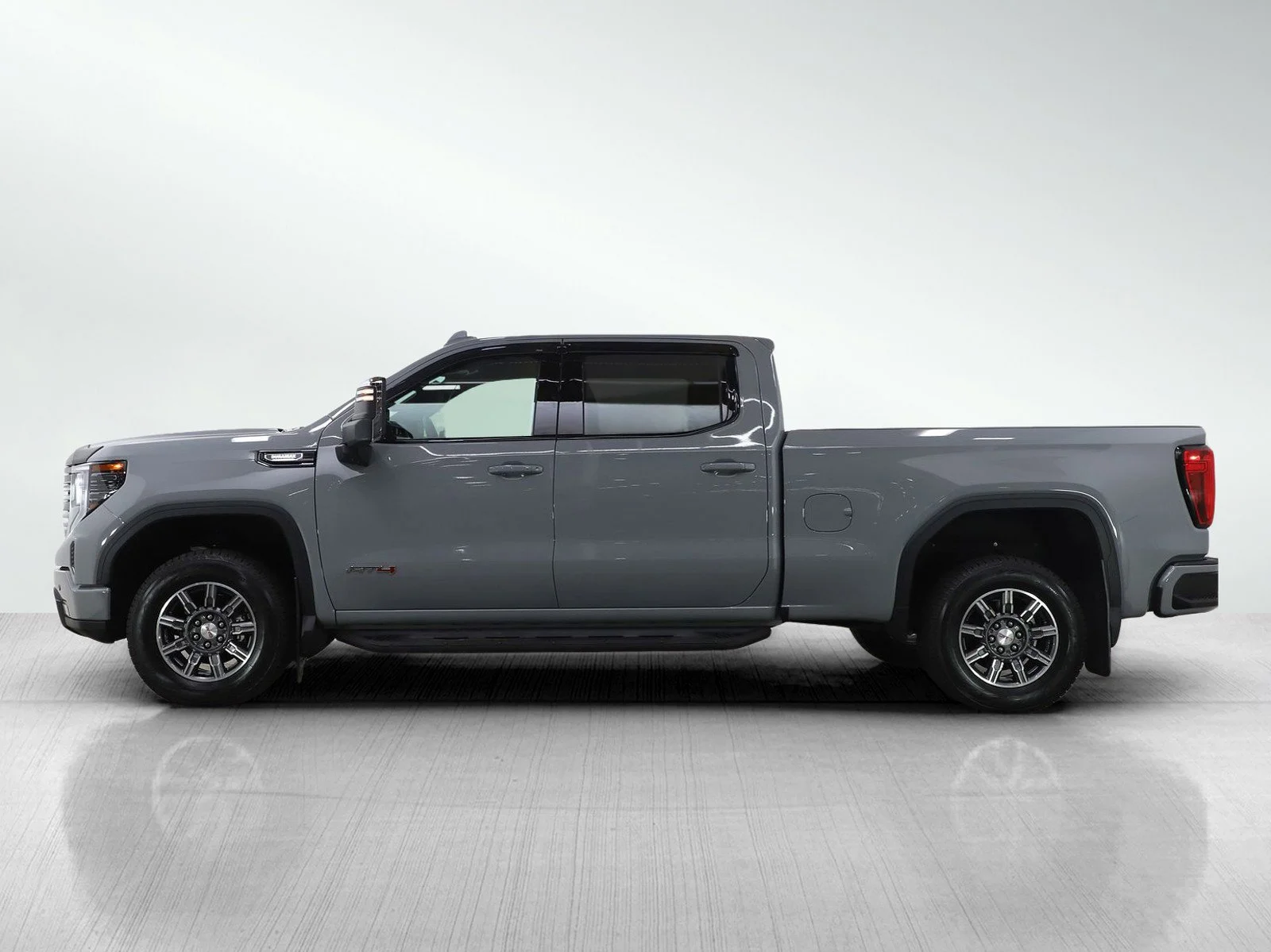 Used 2024 GMC Sierra 1500 AT4 with VIN 1GTUUEE81RZ353129 for sale in Burnsville, Minnesota