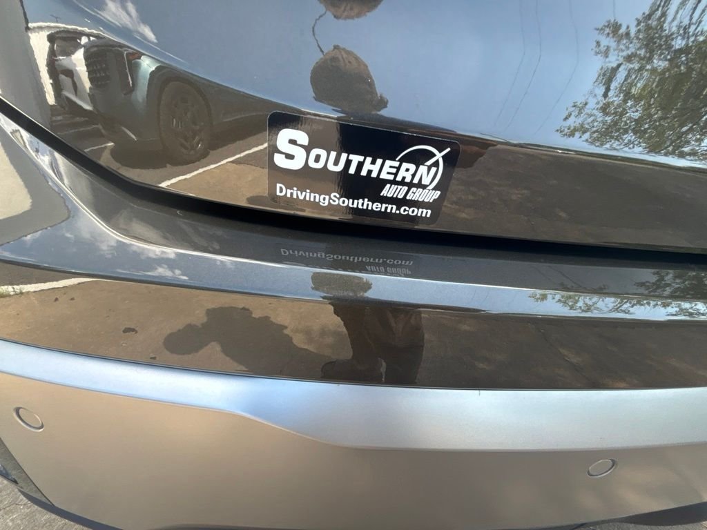 Certified Used 2025 Green Kia S image 28