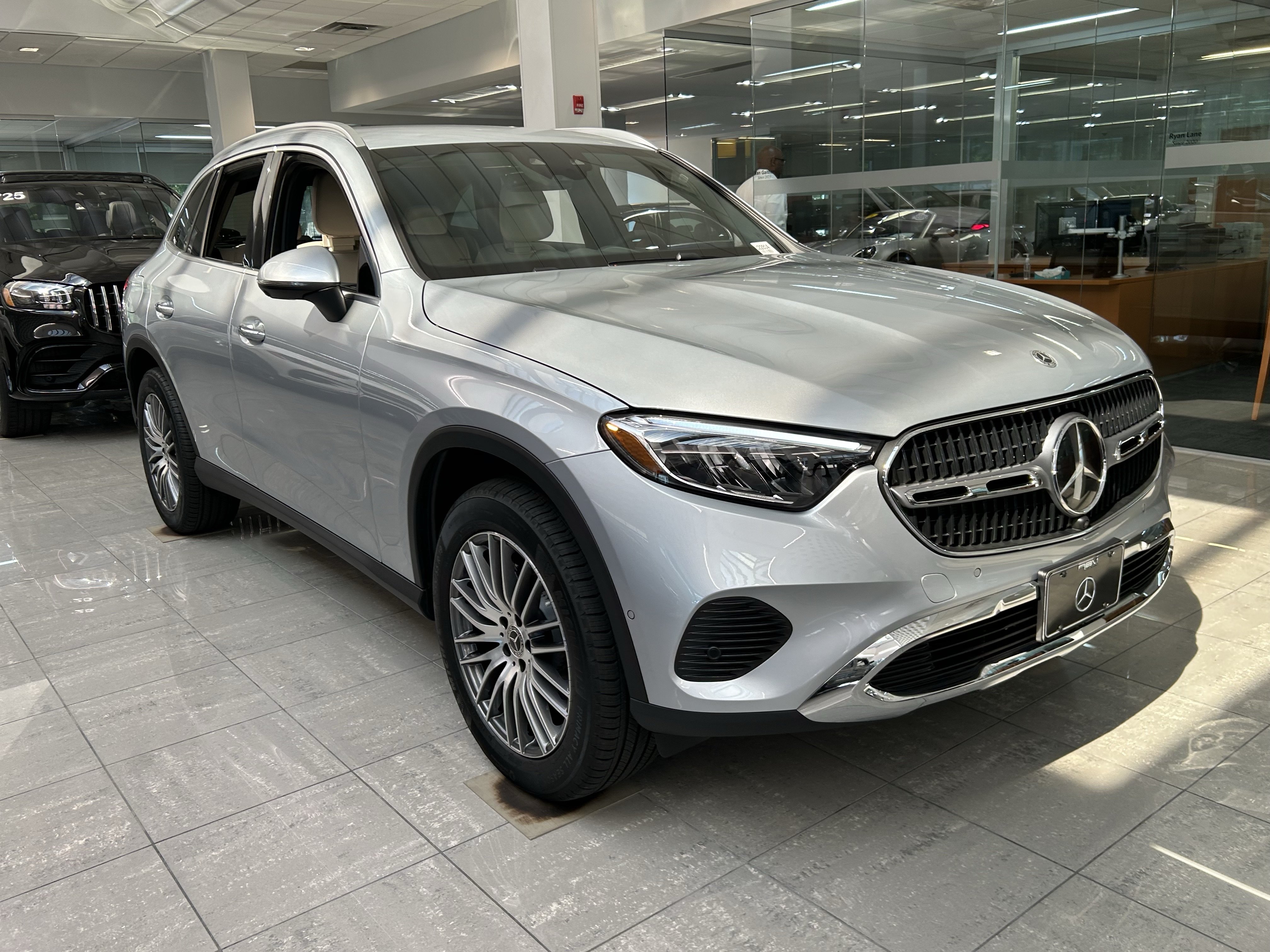 Certified Used 2026 Cirrus Silver Metallic Mercedes-Benz GLC 300 4MATIC® SUV image 4