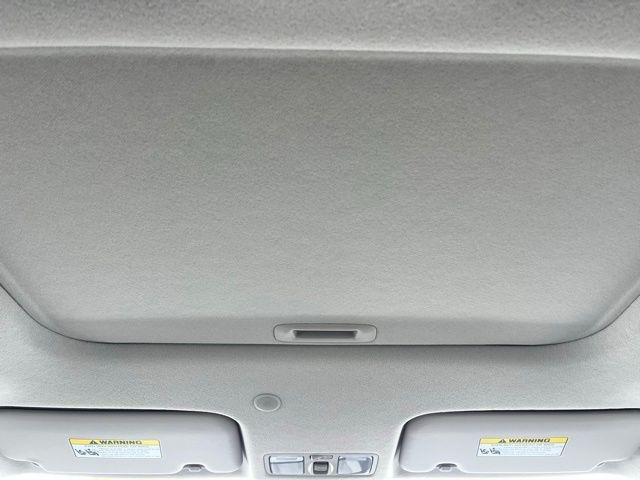 New 2026 White Hyundai SEL image 25