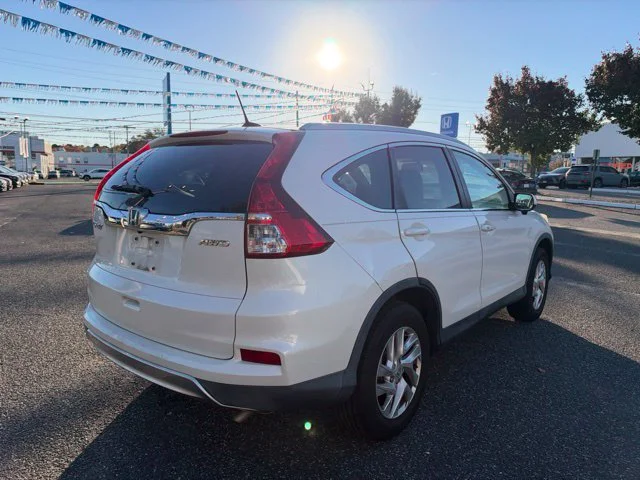 Used 2016 White Diamond Pearl Honda EX-L image 5
