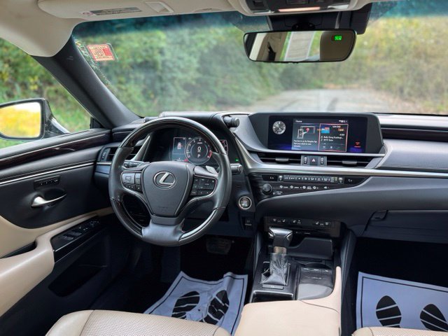 Used 2020 Beige Metallic Lexus 350 image 28