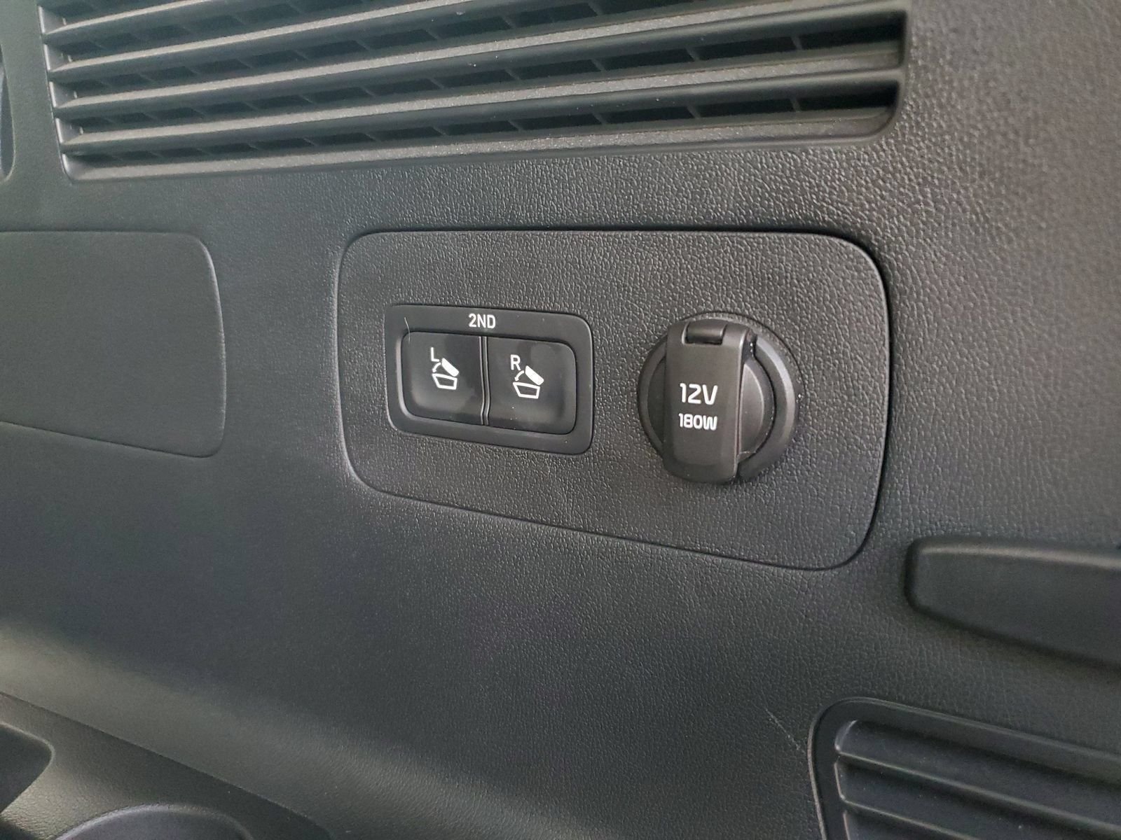 Used 2023 Black Kia LX image 8