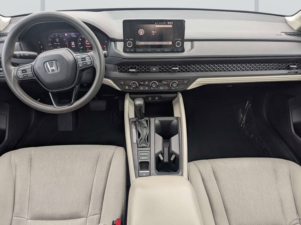 Used 2023  Honda EX image 13
