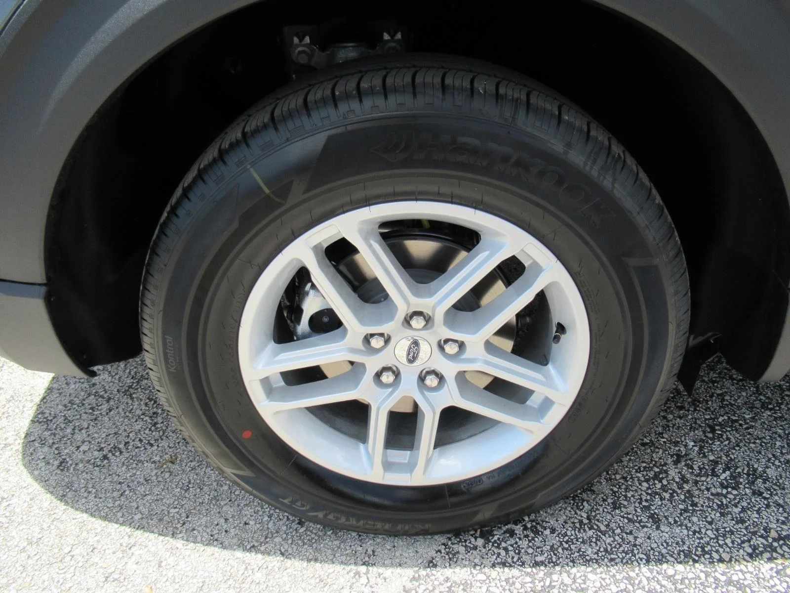 New 2026 Carbonized Gray Metallic Ford Active 100A image 8
