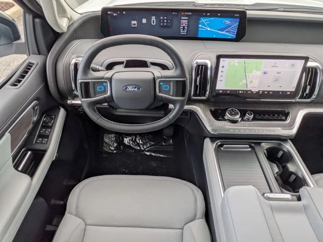 New 2026 White Ford Platinum image 16