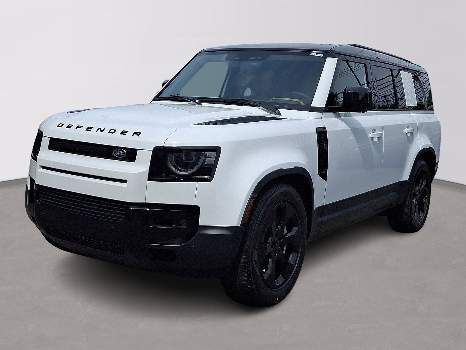2026 Land Rover Defender 130 S P300's photo