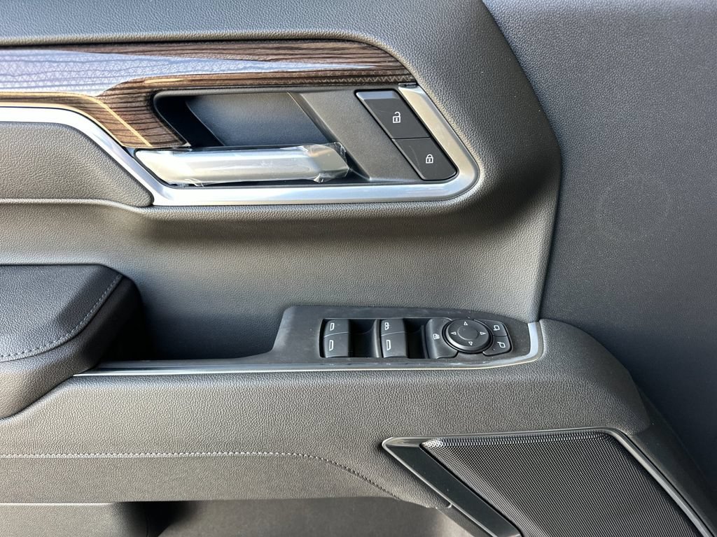 2026 Chevrolet Silverado 1500 LT - Photo 11
