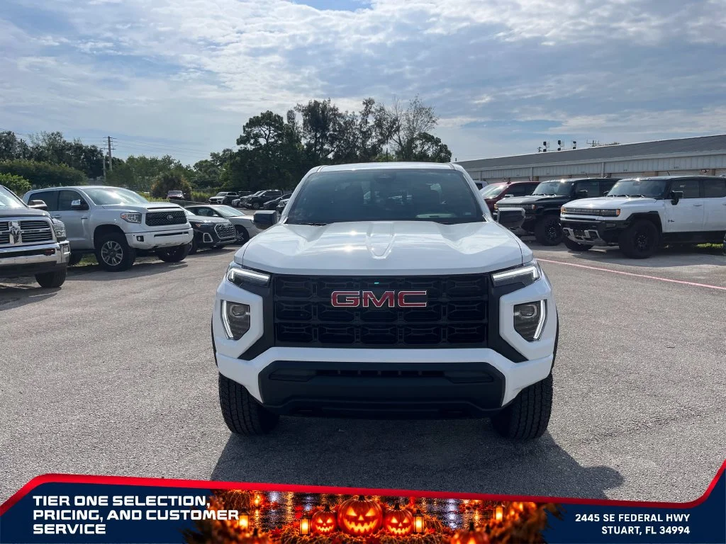 New 2026 Summit White GMC Elevation image 3
