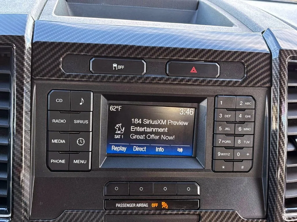 Used 2017  Ford XLT image 33