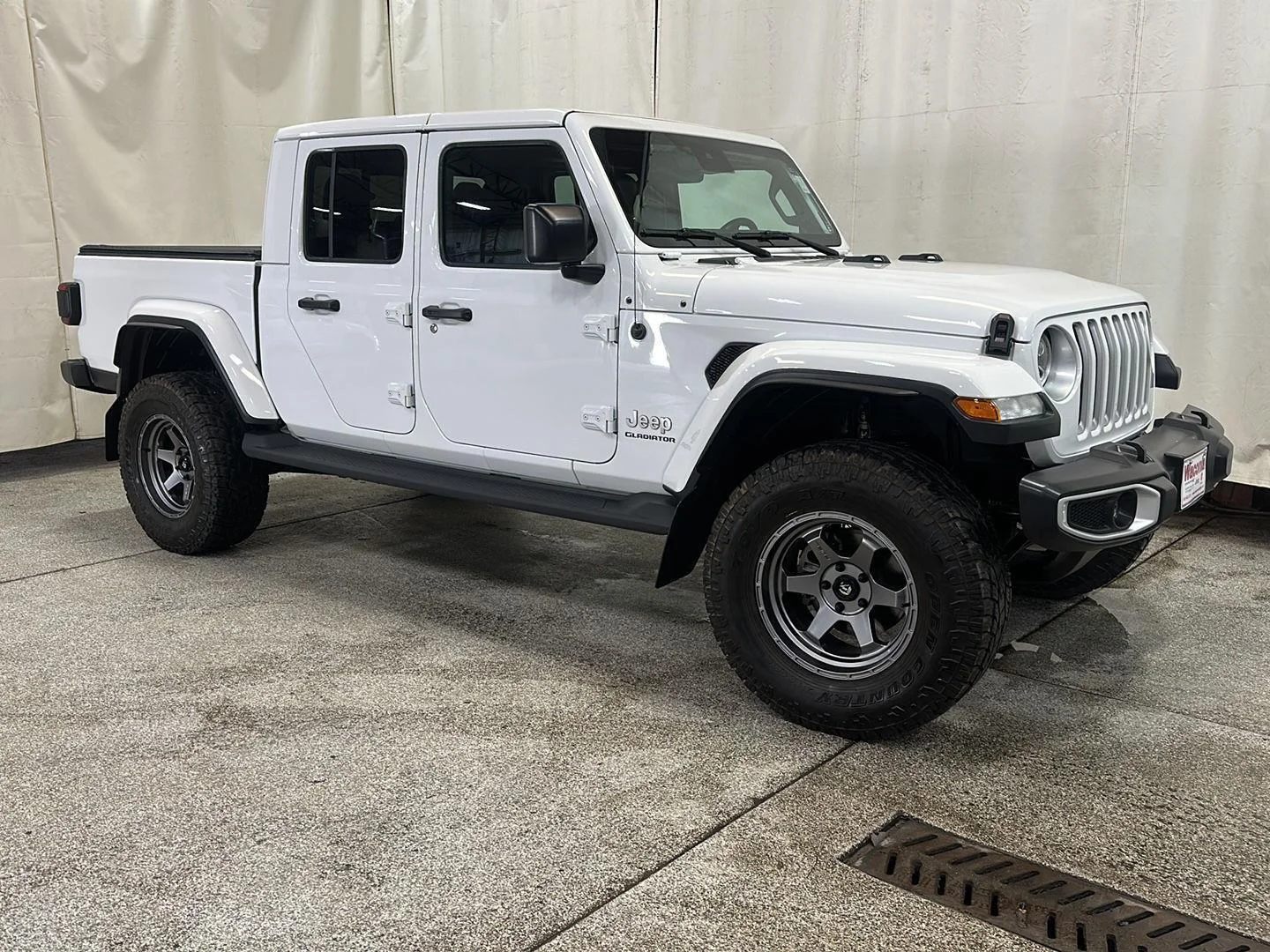 Used 2021 Bright White Clearcoat Jeep Overland image 7