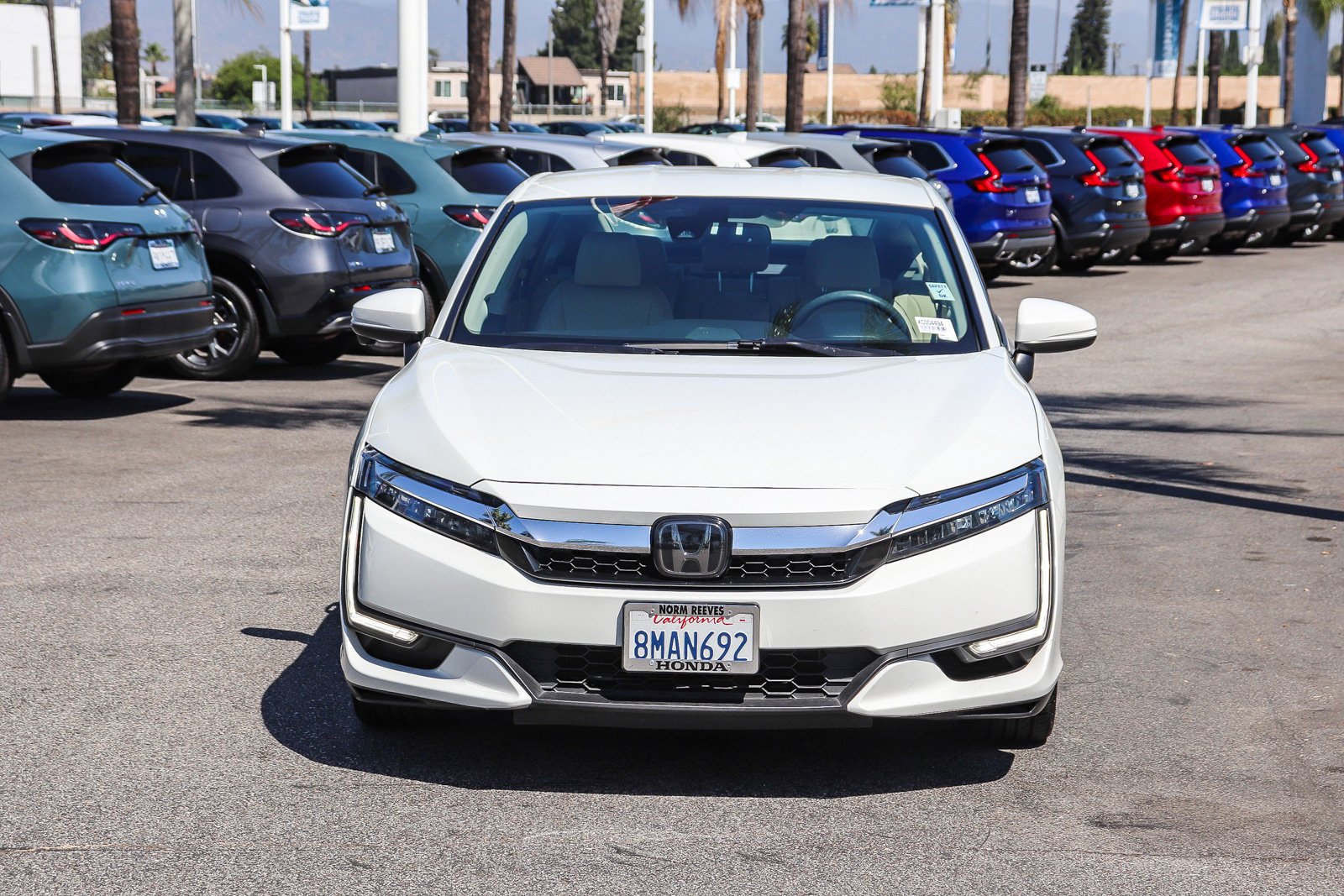 Used 2019 Platinum White Honda Base image 2