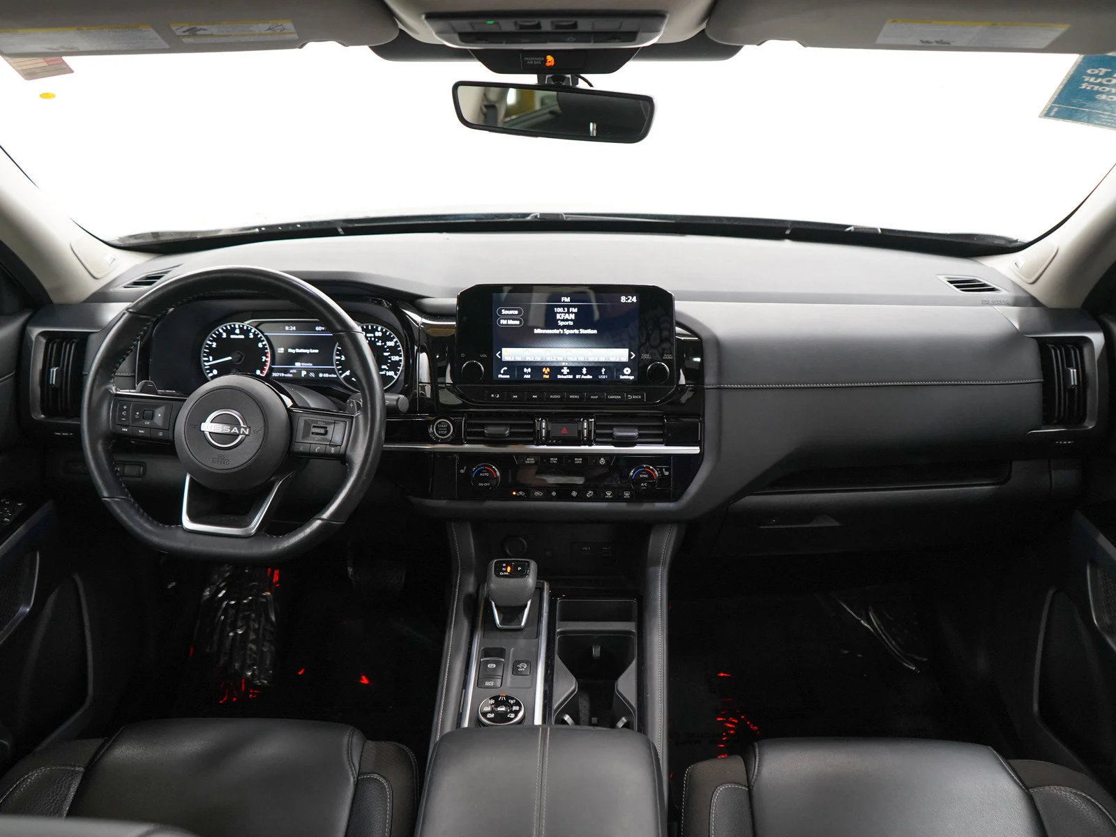 Used 2023 Gun Metallic/Super Black Nissan SL image 14