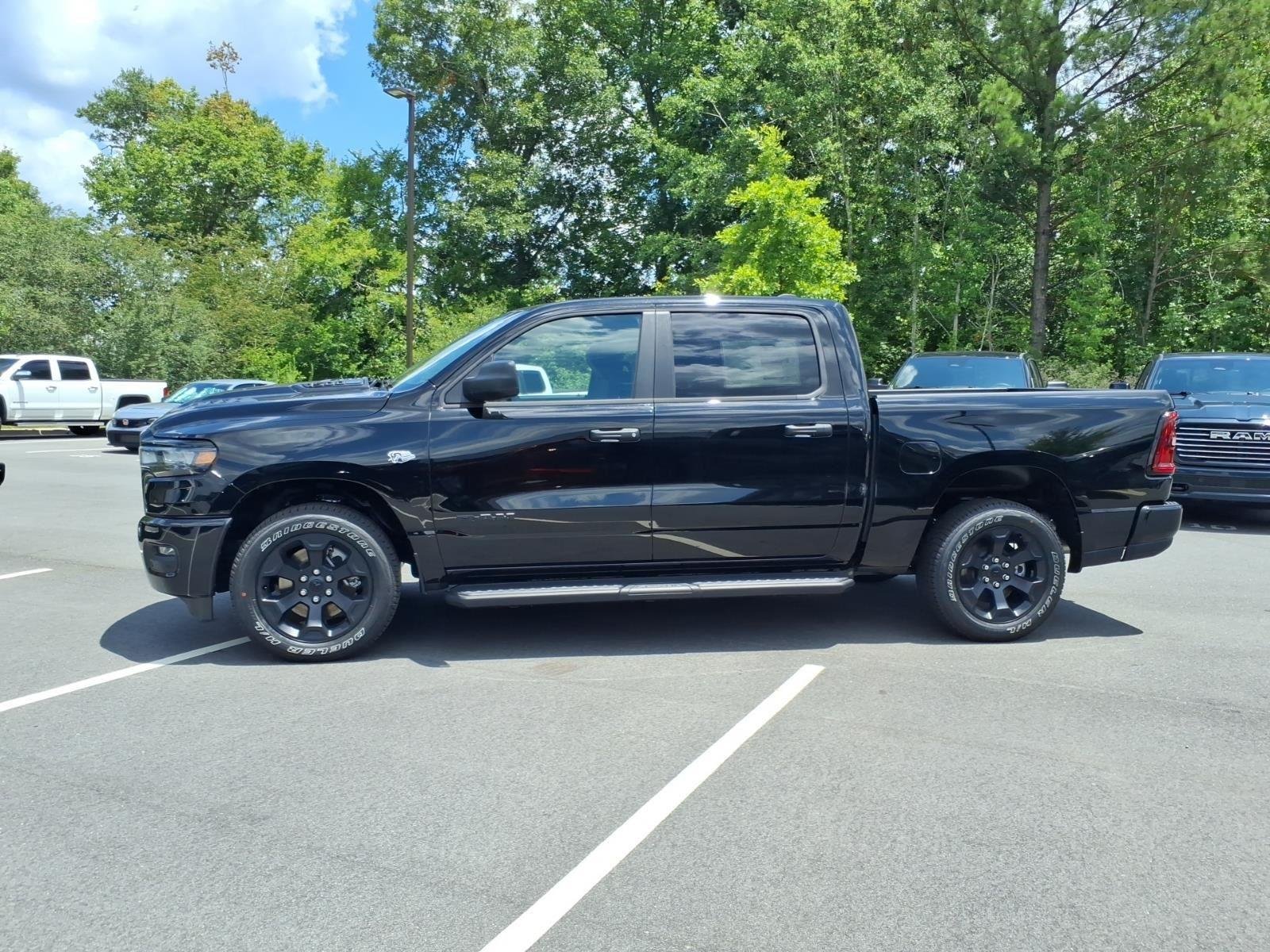 New 2026 Diamond Black Crystal Pearl-Coat Exterior Paint RAM Express image 9