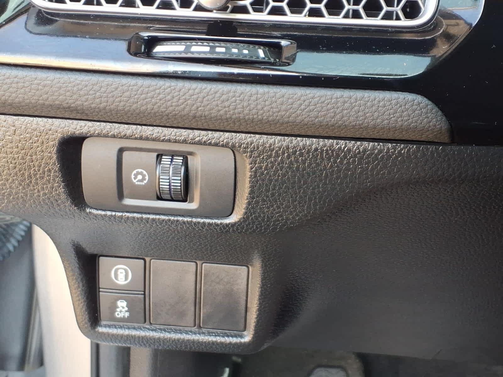 2024 Honda Civic Hatchback LX - Photo 17
