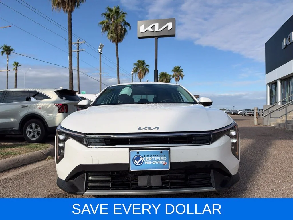 Used 2025 White Kia EX image 2